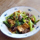 鶏肝と油揚げと小松菜の炒め物